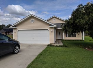 15 Finhorse Ln, Lugoff, SC 29078