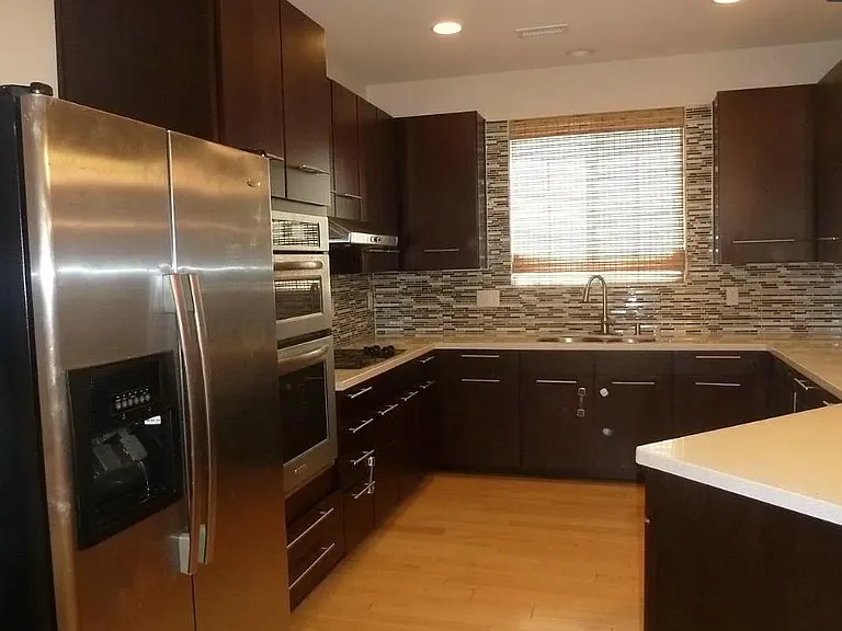 1737 Whirlaway Ct — Photo 2