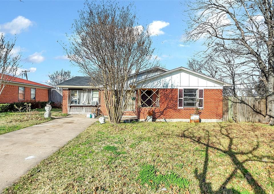 1st image of 2201 Anita Dr