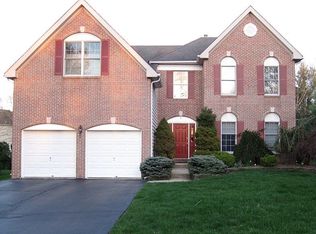 8 Carnegie Pl, Basking Ridge, NJ 07920