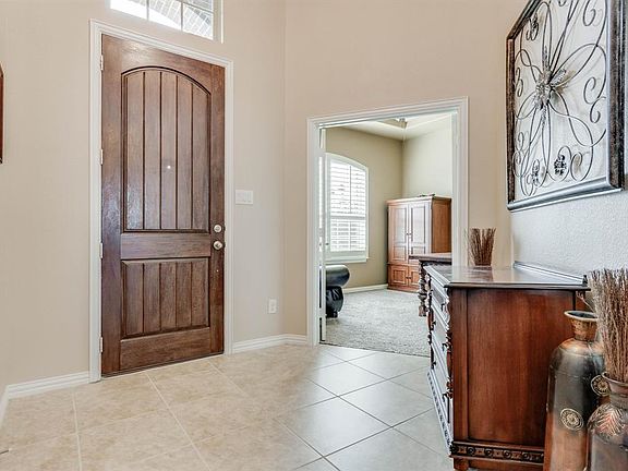 3rd image of 2024 San Marino Ln