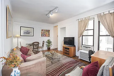 Rented by Susan Finkel, LREB