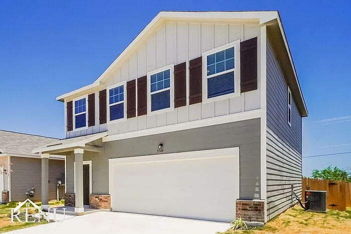 3 bed, 2.5 bath, 1826 sqft, $1,840 — Photo 2