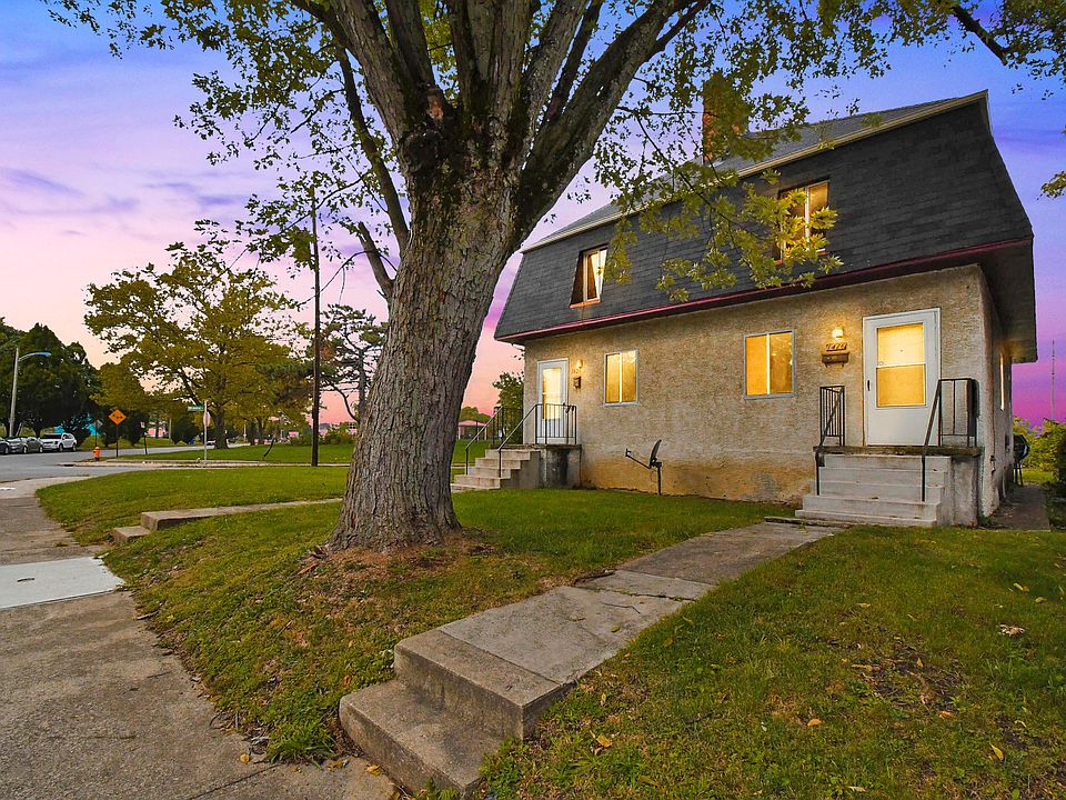 1st image of 1424 E Atcheson St #26
