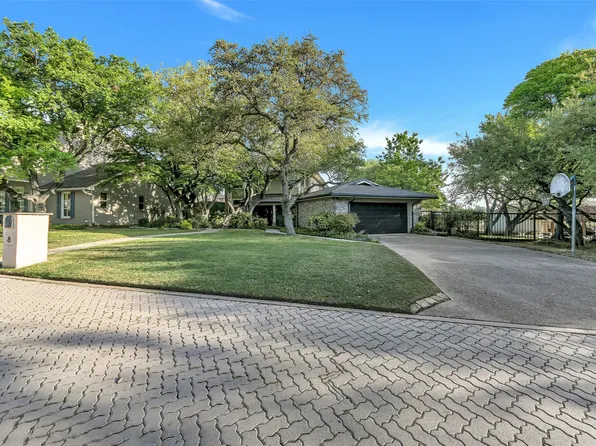 8 Buccaneer Ct, Fort Worth, TX 76179