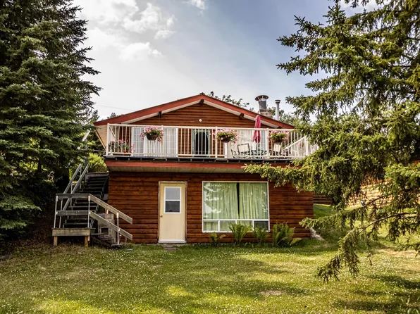 18 Horseshoe Bay Dr, Horseshoe Bay, AB T0A 3B0