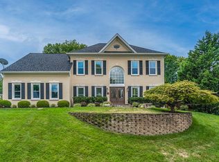 9900 Chappell Ln, Vienna, VA 22181