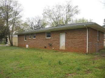 2nd image of 3109 S Nevel Cir NW