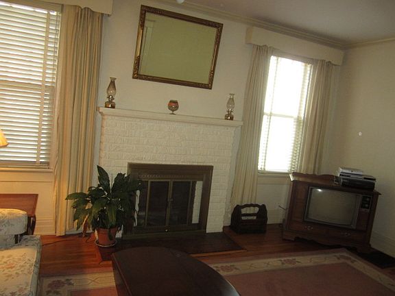 3rd image of 2317 Rivermont Ave