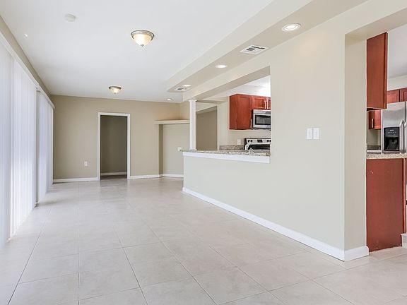5th image of 8351 NW 29th St