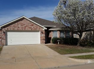 9055 River Trails Blvd, Fort Worth, TX 76118
