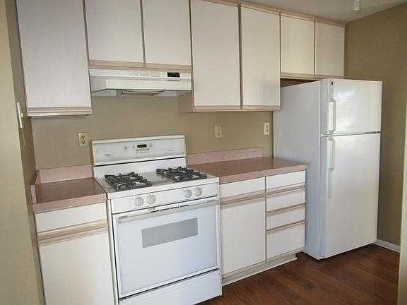 1075 Radio Rd P160BXR galley kitchen side one
