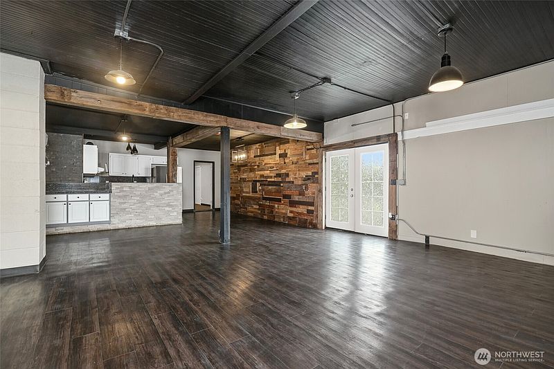 3rd image of 5128 Fobes Road