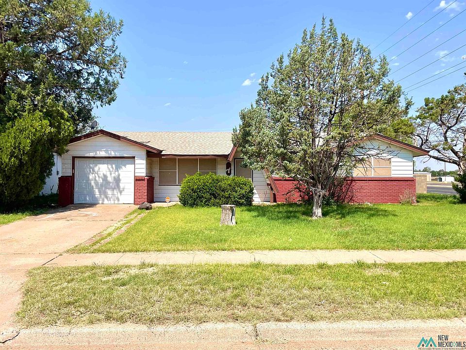 1st image of 2040 Gerry Dr