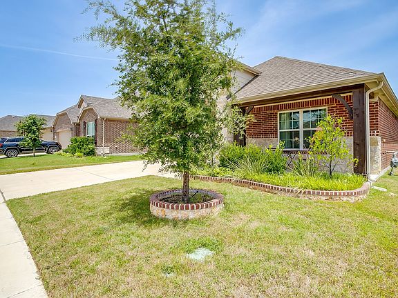 3rd image of 5804 Coppermill Rd