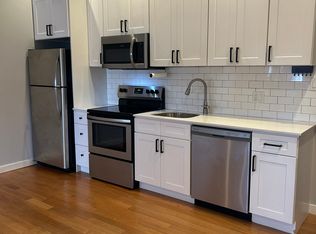 88 Rockaway Ave APT 4, Valley Stream, NY 11580