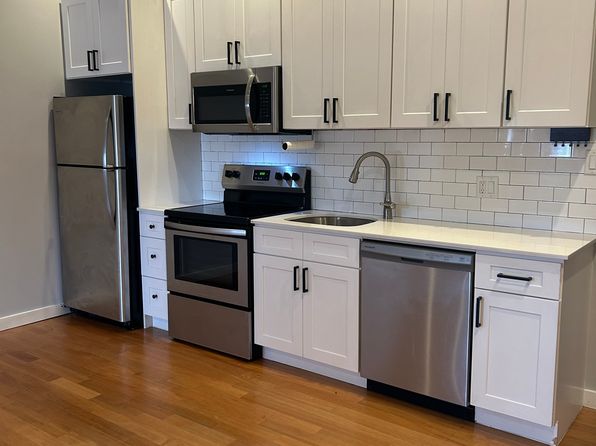 88 Rockaway Ave APT 4