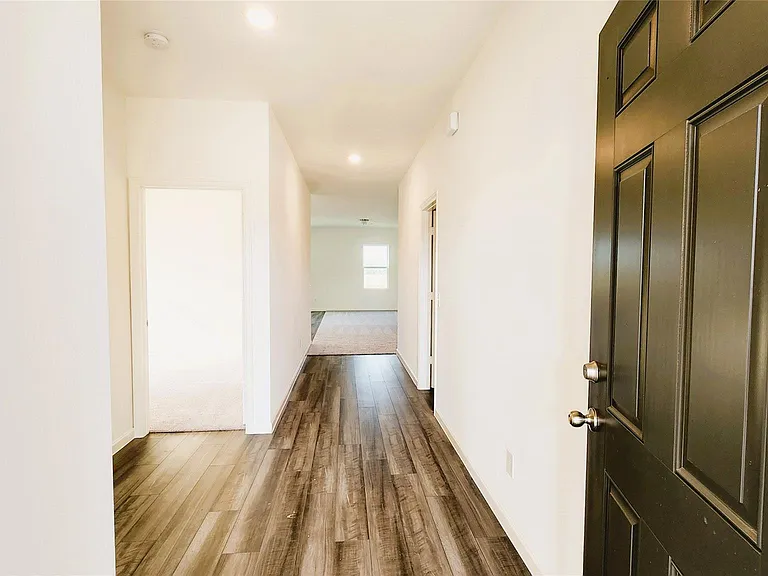 6335 Highland Trail Dr — Photo 2