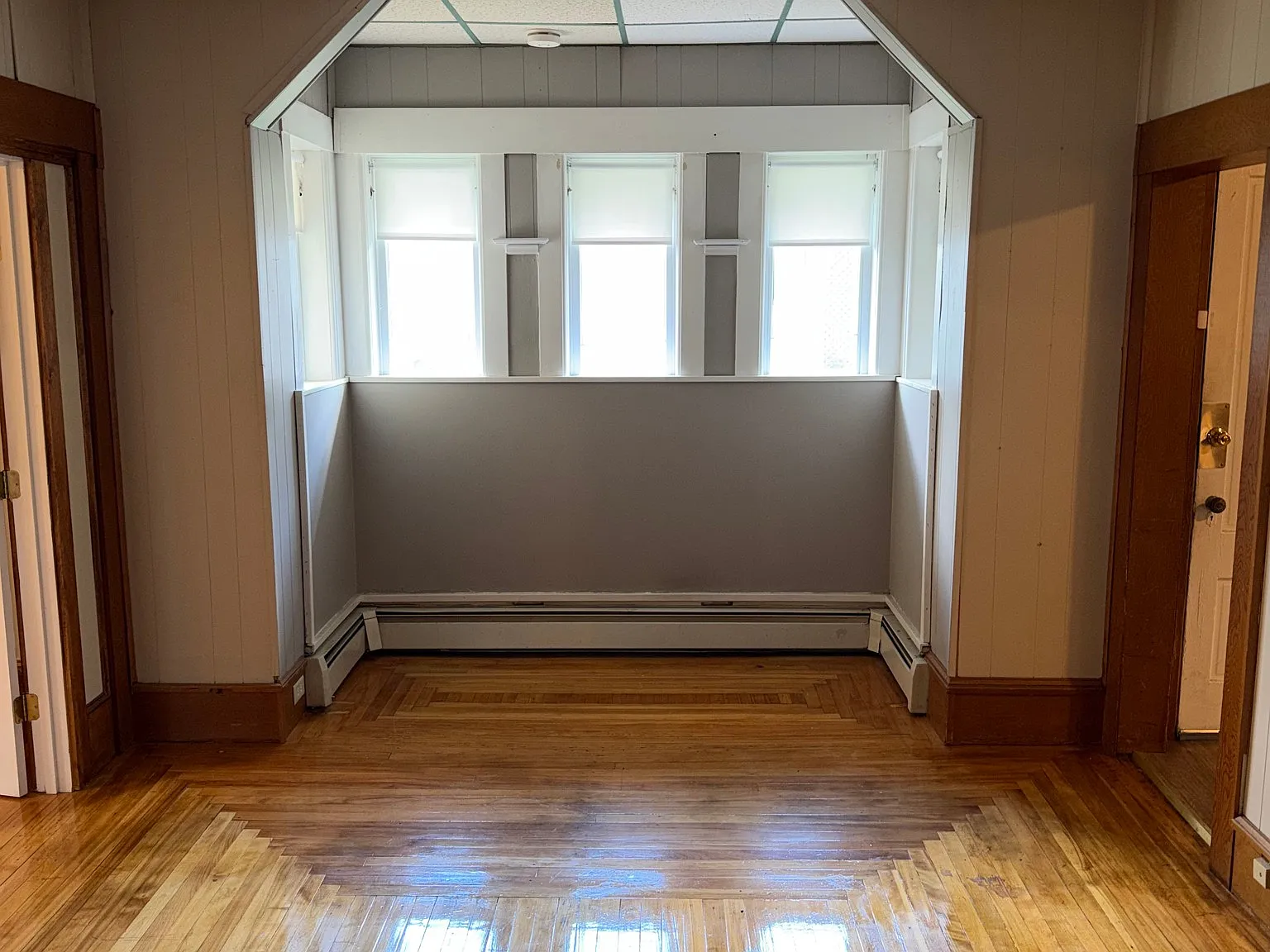 1 bed, 1.0 bath, 725 sqft, $1,525 — Photo 1