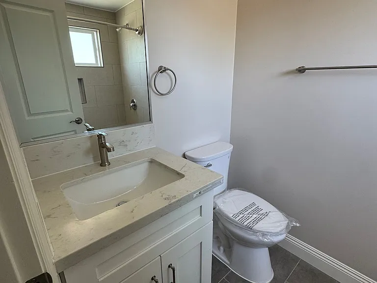 916 S Marguerita Ave #816-24 — Photo 19