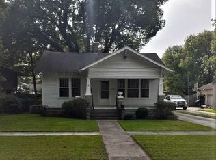 1008 S College St, Stuttgart, AR 72160