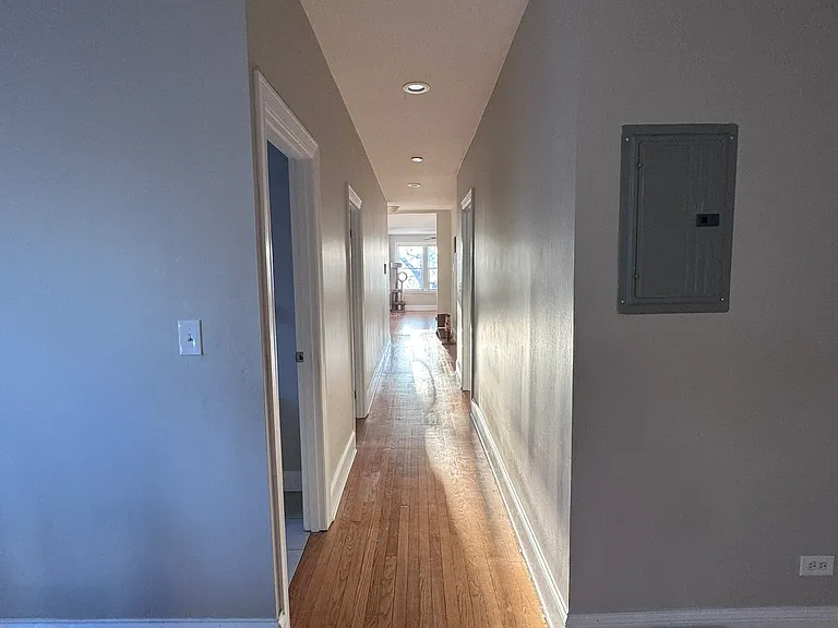 4655 N Drake Ave #2 — Photo 15