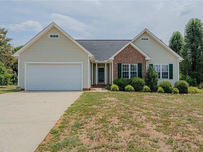 501 Casey Ln, Mebane, NC, 27302