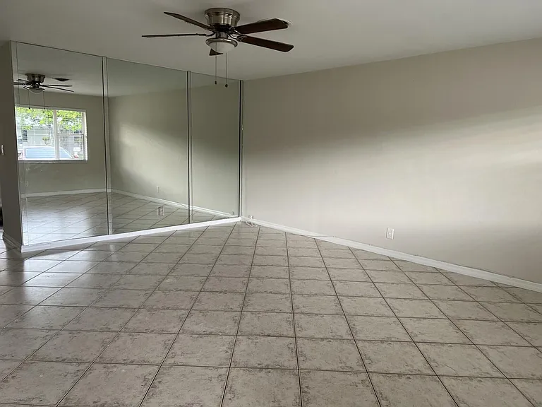 9432 SW 52nd Ct — Photo 10