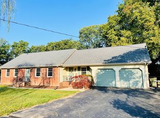 1814 S Main St, Hopkinsville, KY 42240 | MLS #2562187 | Zillow