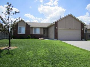 10317 E Mount Vernon Rd, Wichita, KS 67207