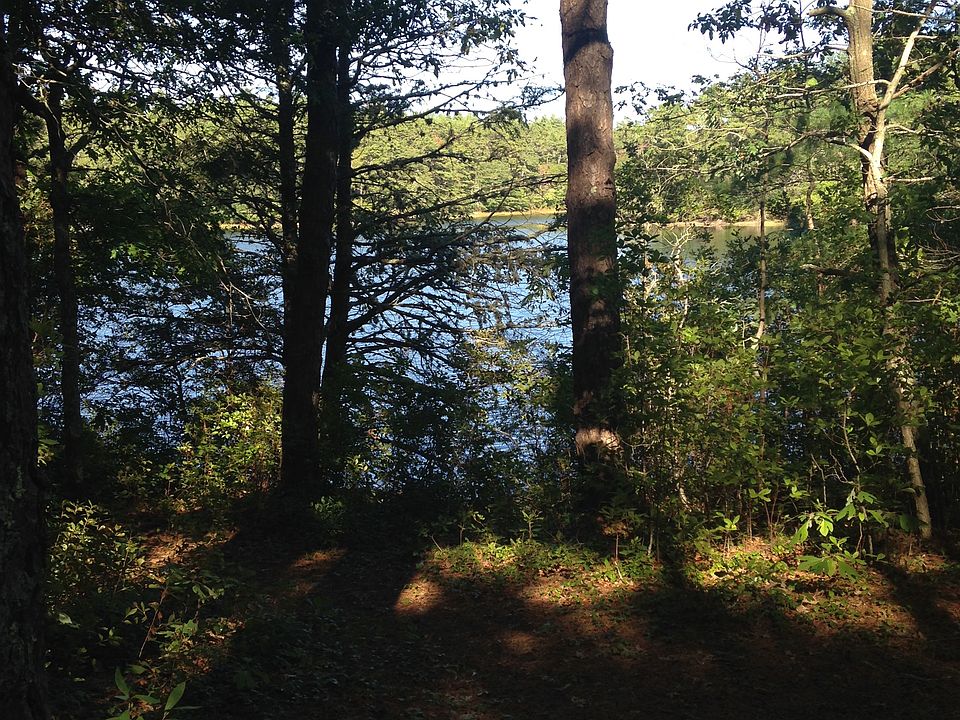 2nd image of 320 Little Sandy Pond Rd