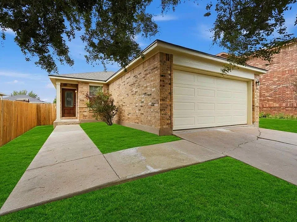 5624 Sunday Silence Dr