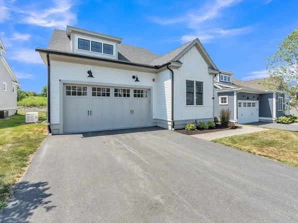 7 Weston Ln #7, Hopkinton, MA 01748