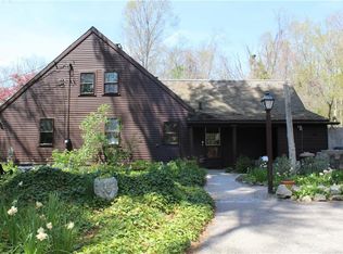 109 Canonchet Rd, Hope Valley, RI 02832