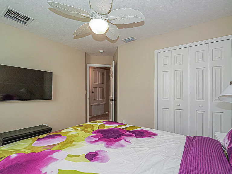 1750 Berkshire Cir SW — Photo 34