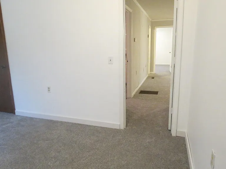 4089 Leach Rd — Photo 15