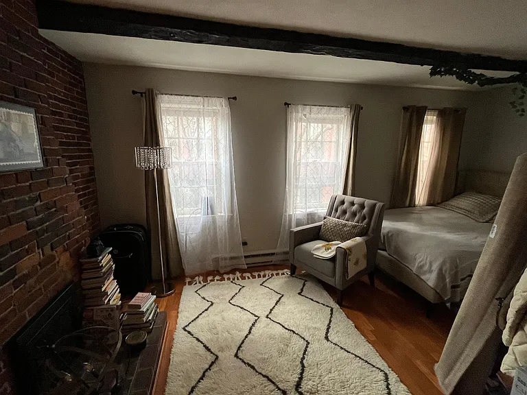 33 Winchester St #2 — Photo 5