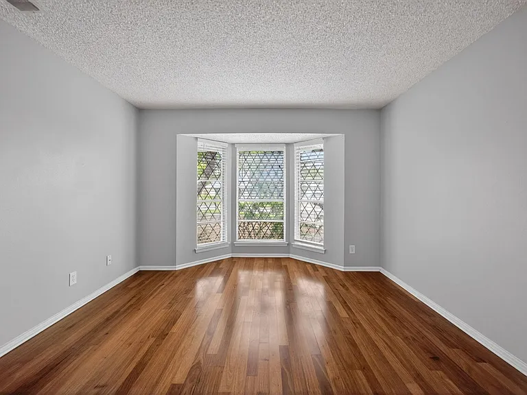 3743 Newrock Dr — Photo 18