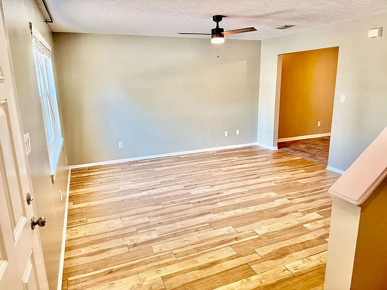 21104 S Lakeview Dr #2 — Photo 4