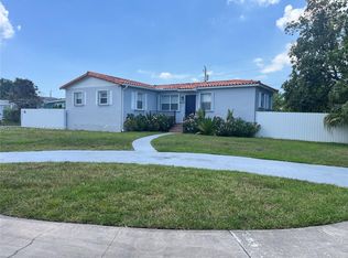 8370 SW 27th Ln, Miami, FL 33155