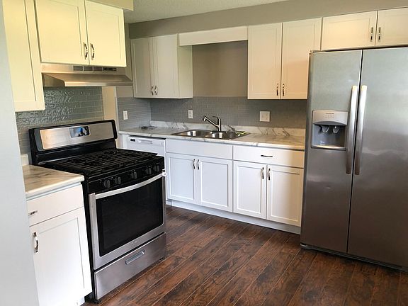 5th image of 5808 N Brookwood Dr