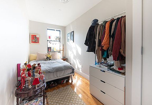 4th image of 365 Tompkins Ave APT 4F