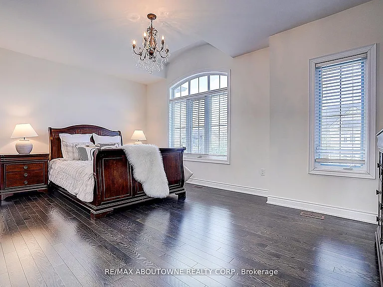 16 Gracedale Dr — Photo 27