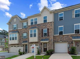 8407 Orchard Harvest Rd, Glen Burnie, MD 21060