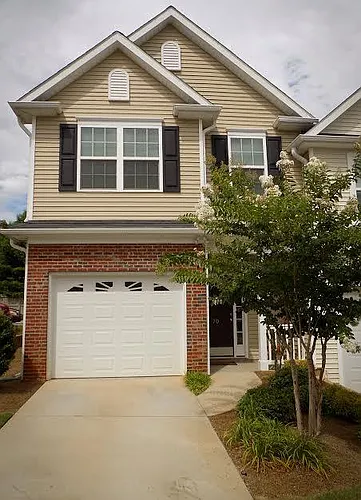 70 Bay Springs Dr Photo 1