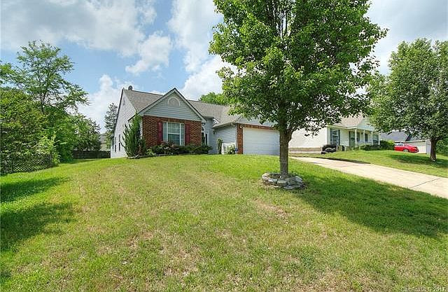1st image of 8111 Vermilion Dr
