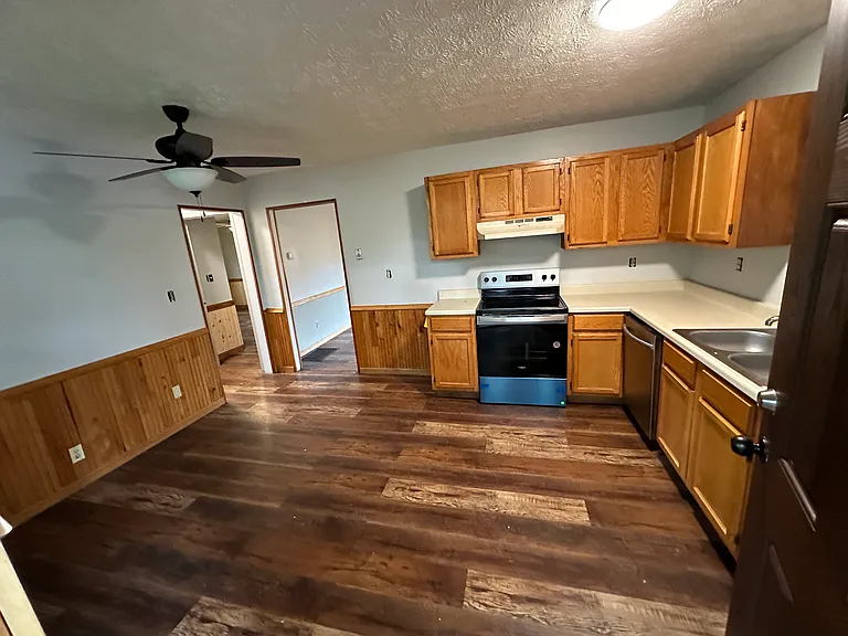 3412 Householder St — Photo 13