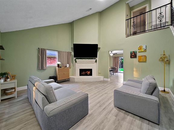 3rd image of 718 William Morton Dr