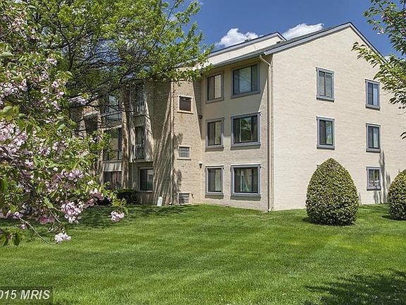 3rd image of 10220 Bushman Dr APT 8223