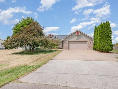 1245 N Jones Rd, Essexville, MI, 48732